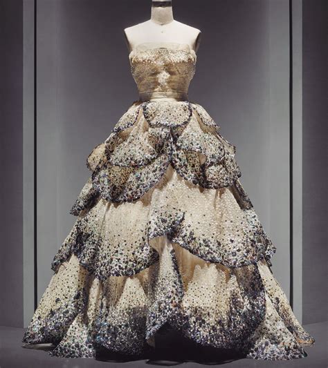 robe junon dior|christian dior dresses 1940s.